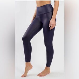 NWOT 90 Degrees by Reflex High Waisted Leggings in Navy Size XL💕